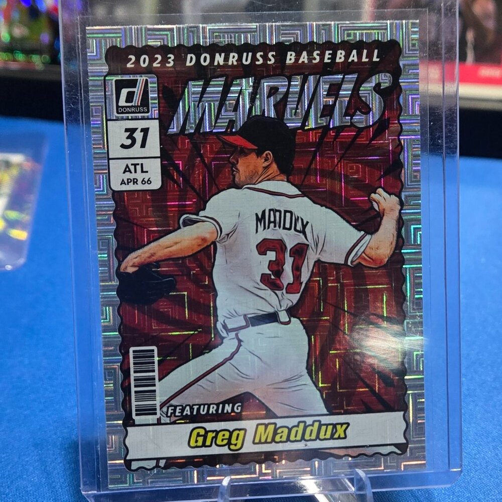2023 Panini Donruss Marvels #M6 Greg Maddux (HOF) Vector